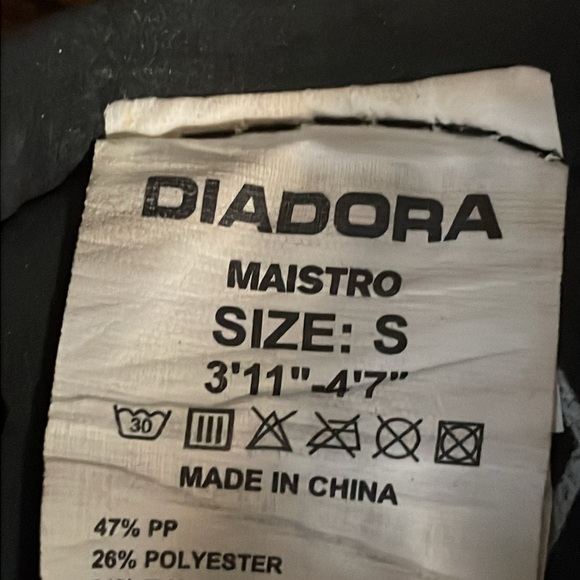 Nike Vapor Baseball Soccer football shoes / cleats and shin guards size 13c kids - Picture 8 of 11